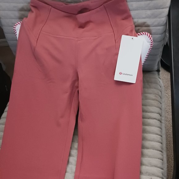 Lululemon Flare Leggings Size 6 - Picture 2 of 5